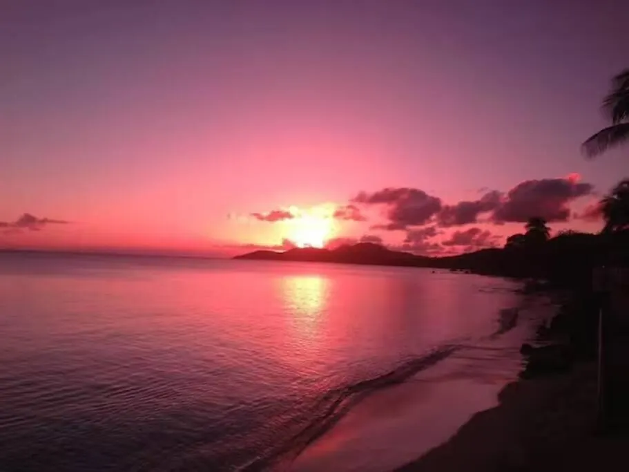 Apartmán Esperanza Beach 2Bdr 2B Oceanfront Pool Parking San Juan