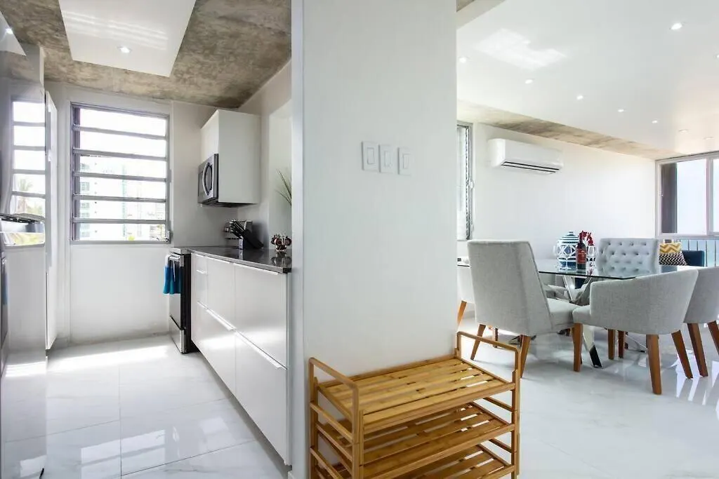 Esperanza Beach 2Bdr 2B Oceanfront Pool Parking San Juan Portoriko